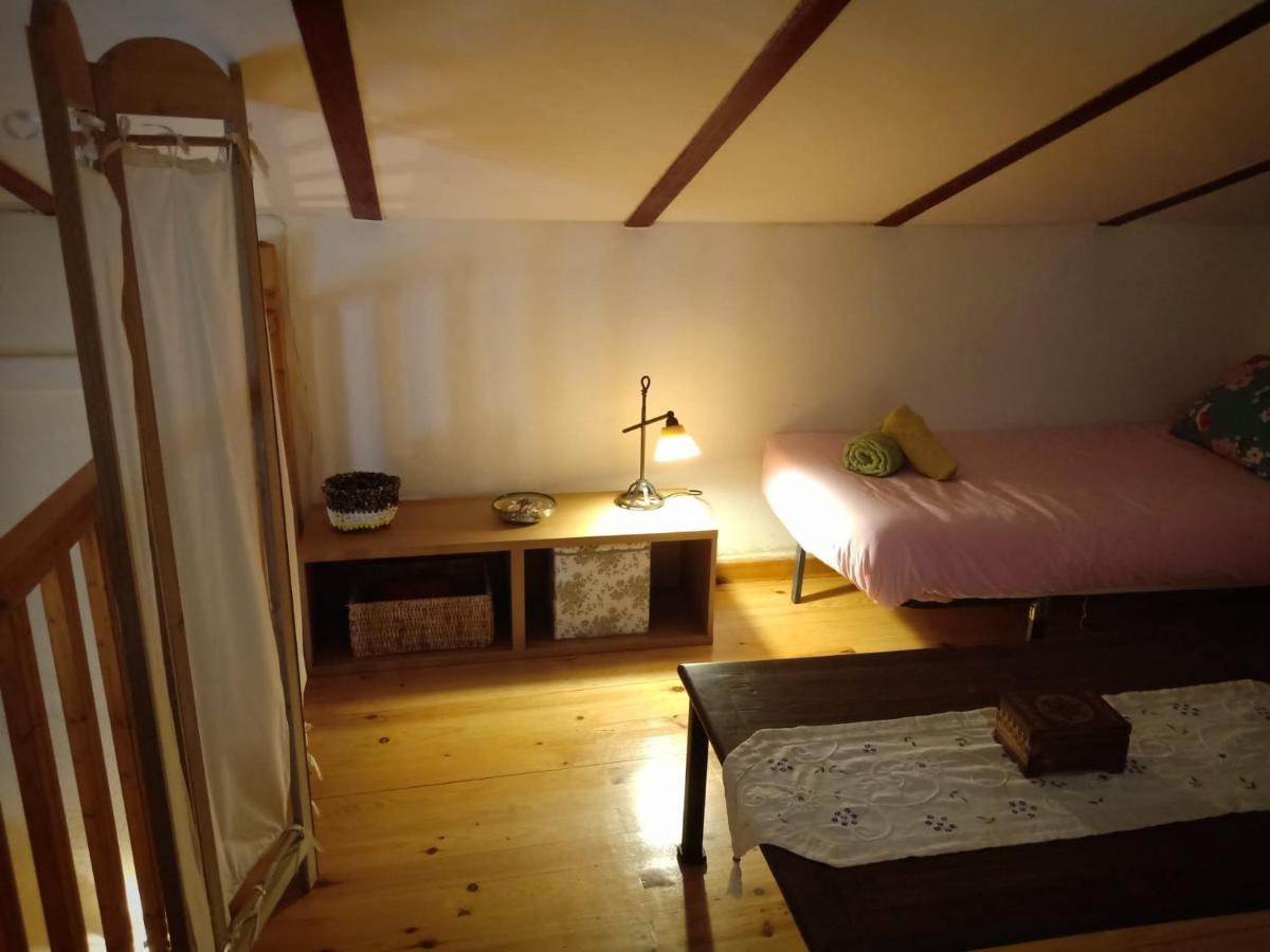 Villa Acogedora Casa De Pueblo Con Piscina Fuenteheridos Esterno foto